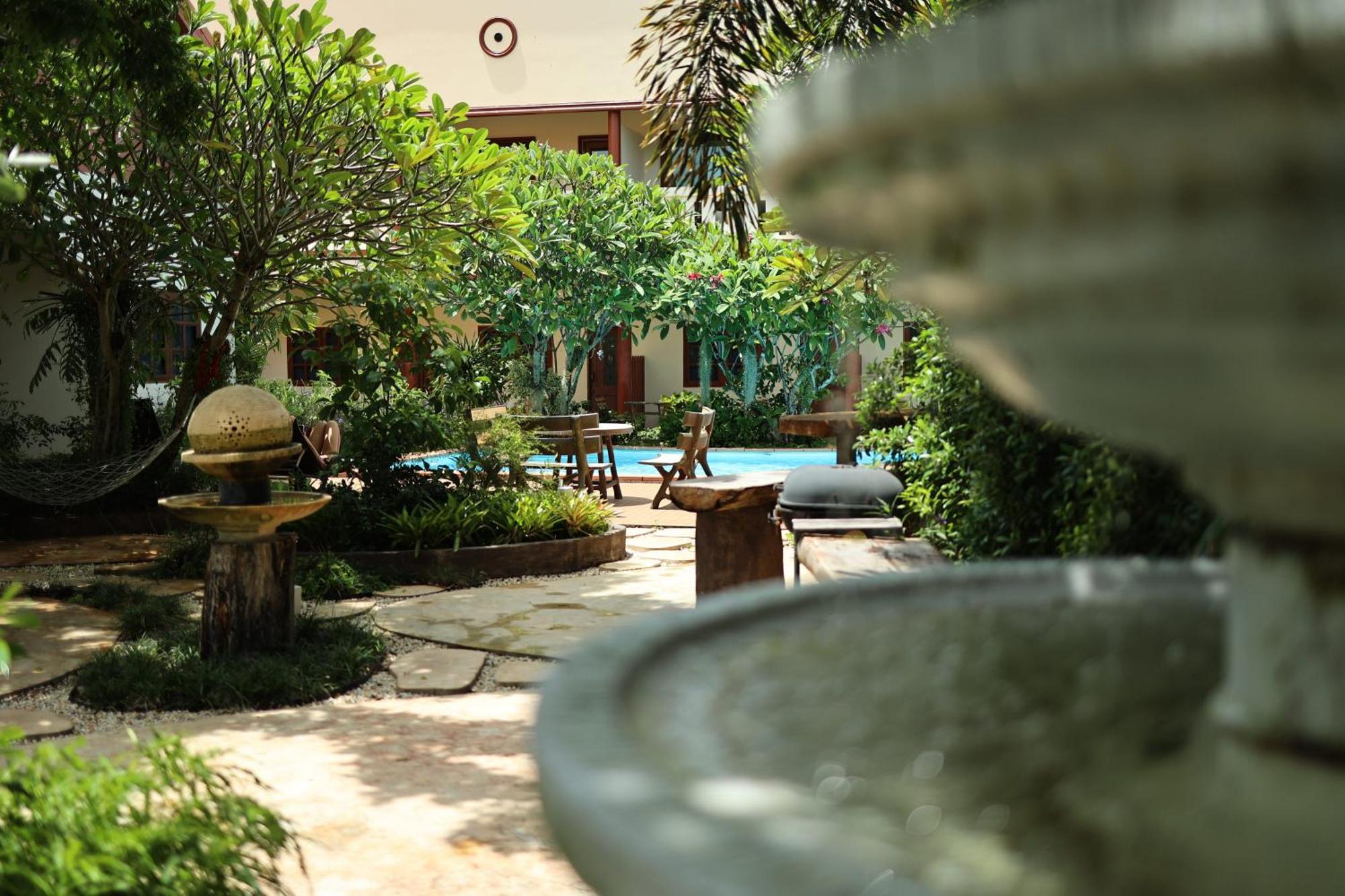 Namphung Phuket Boutique Resort Rawai Zewnętrze zdjęcie